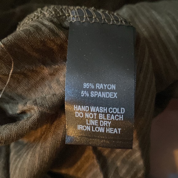 Lulu’s Olive Green Wrap Dress - Picture 11 of 11